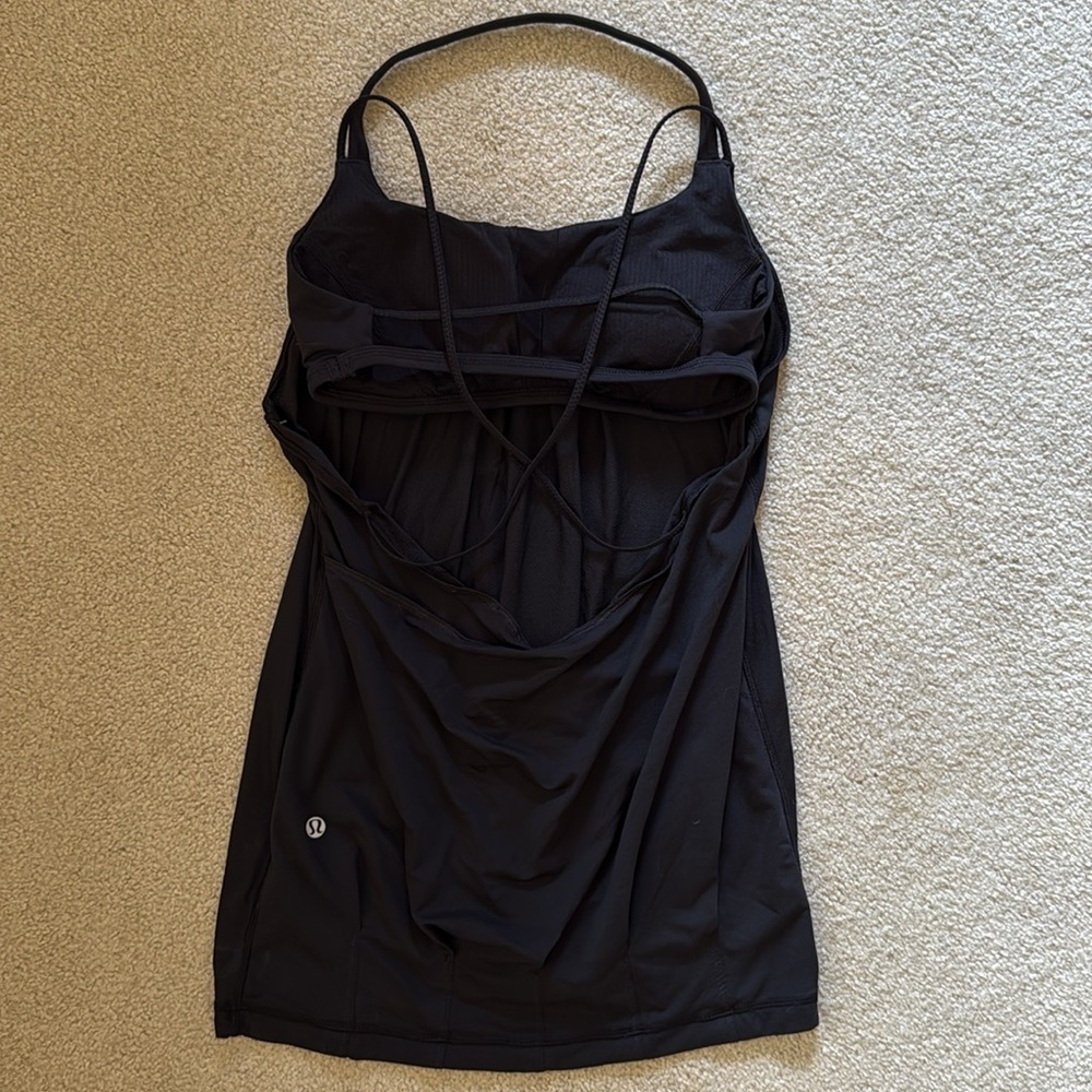Lululemon tank